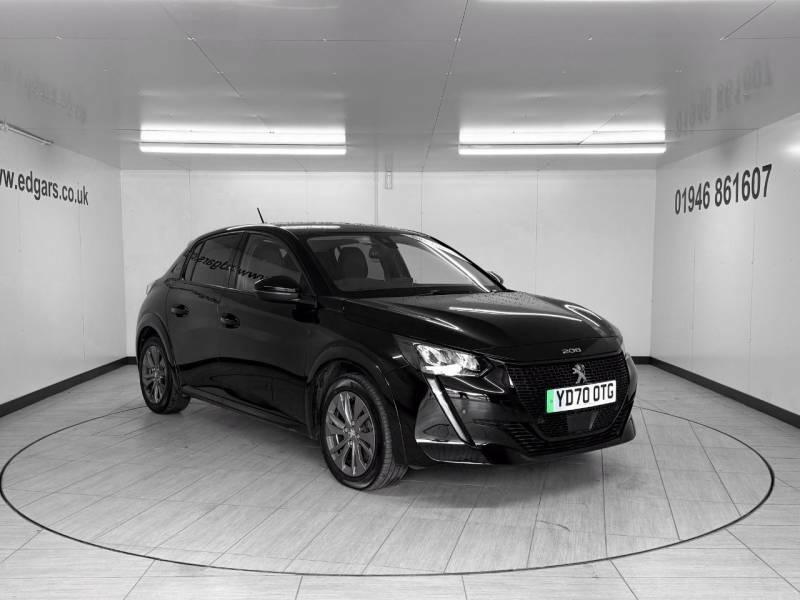 Peugeot e-208 100Kw Allure 50Kwh Black