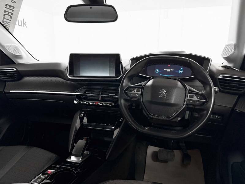 Peugeot e-208 100Kw Allure 50Kwh Black #2