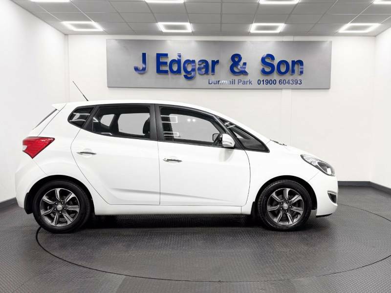 Hyundai Ix20 Ix20 Se Nav Mpi Red #8