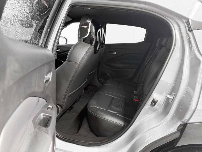 Nissan Juke Tekna Black #10