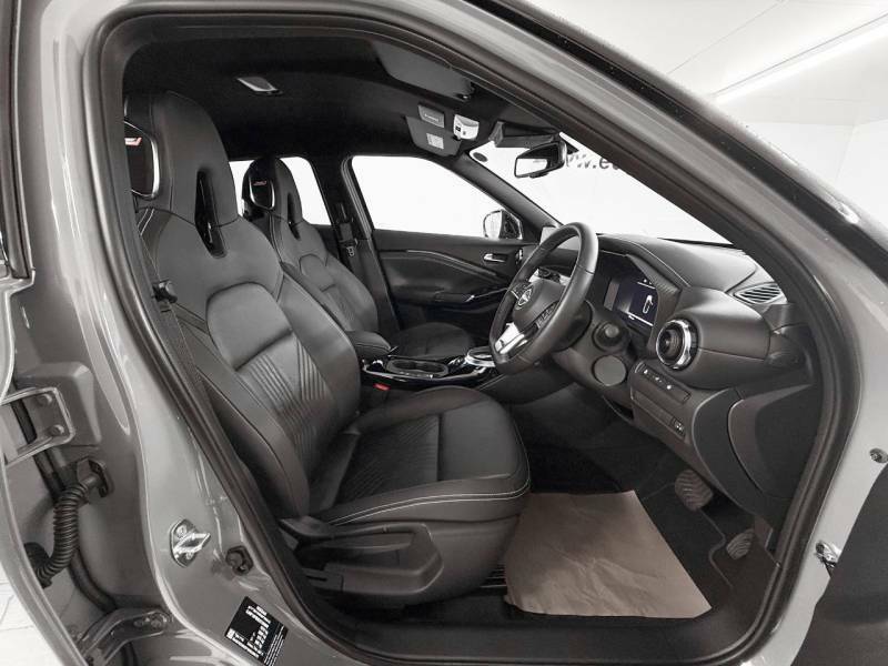 Nissan Juke Tekna Black #13