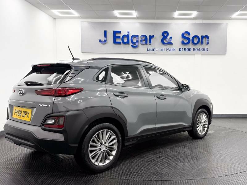Hyundai Kona Hatchback Black #7