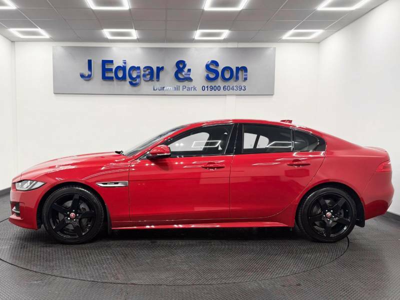Jaguar XE 2.0 Ingenium R-sport Red #4