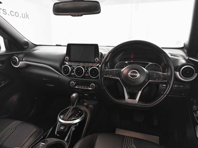 Nissan Juke 1.6 Hybrid Premiere Edition White #2