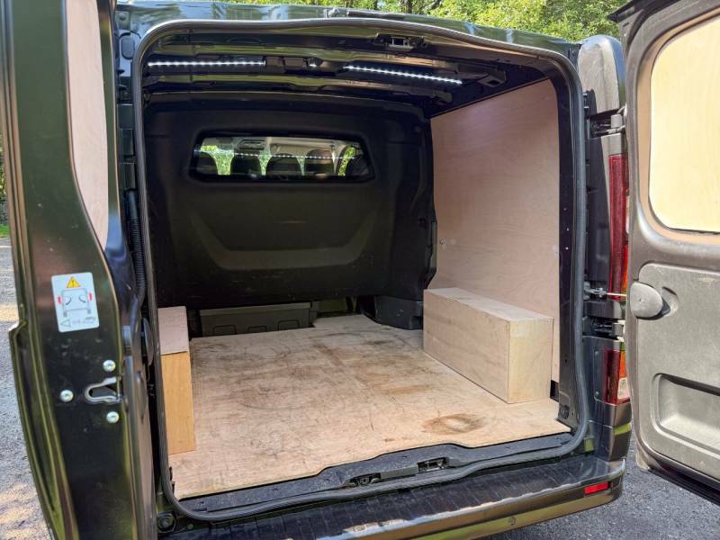 Nissan Primastar 30 L1h1 2.0 White #7