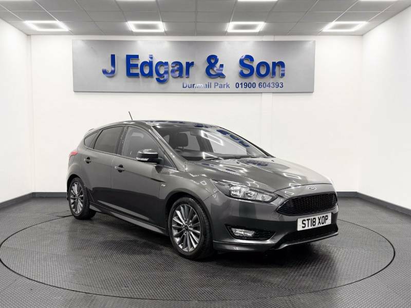 Ford Focus 1.0 Ecoboost 140 St-line Navigation Grey
