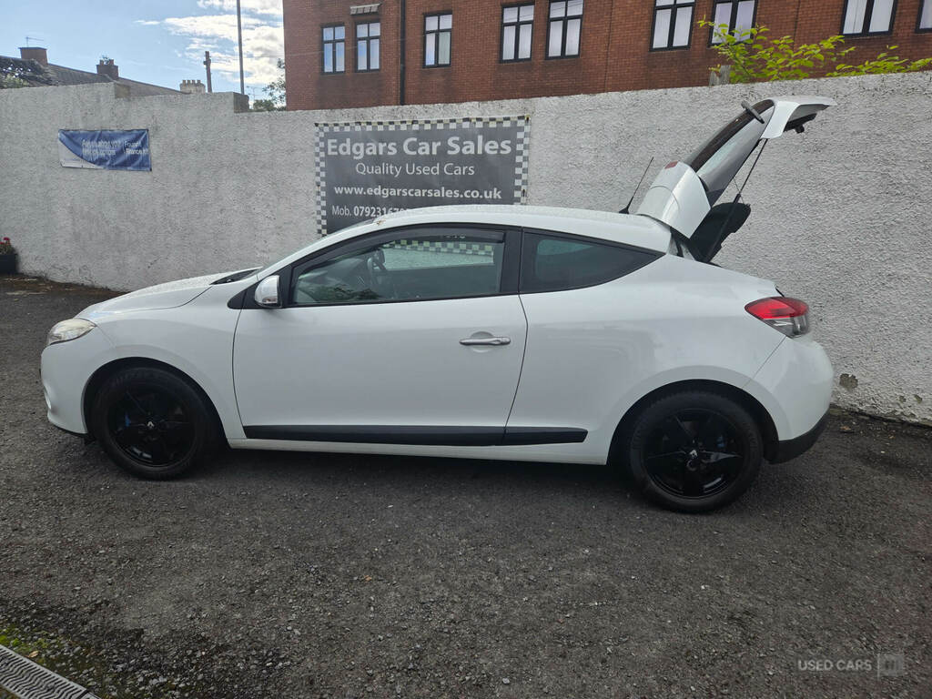 Renault Megane Blue #9