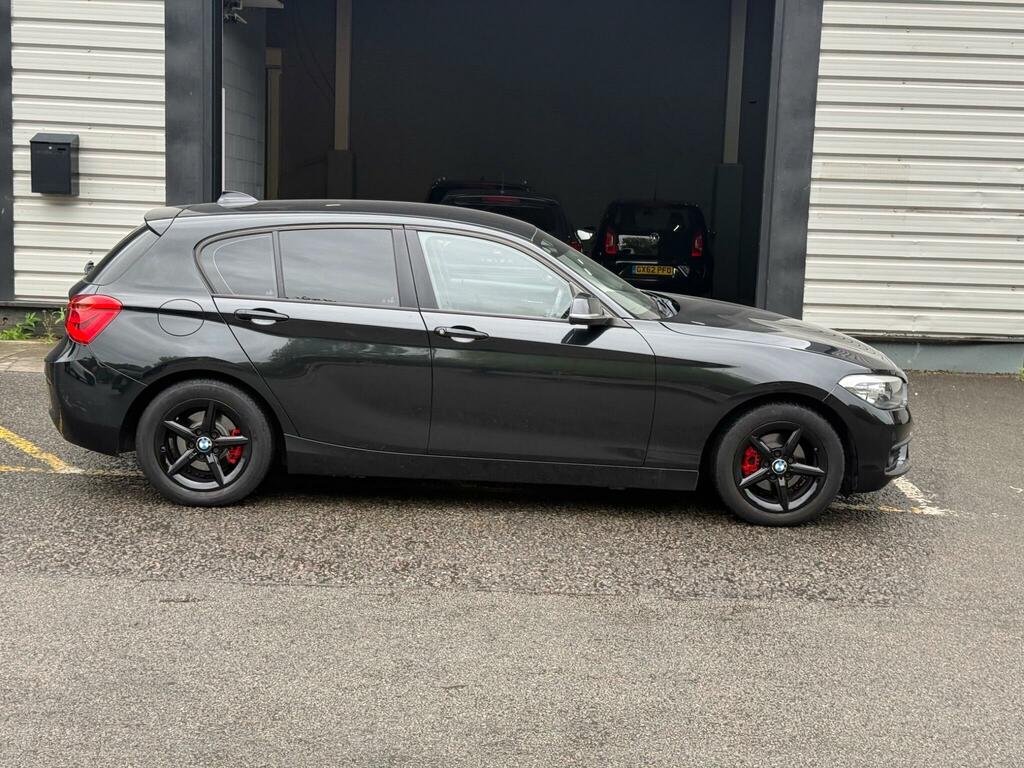 BMW 1 Series Red #21