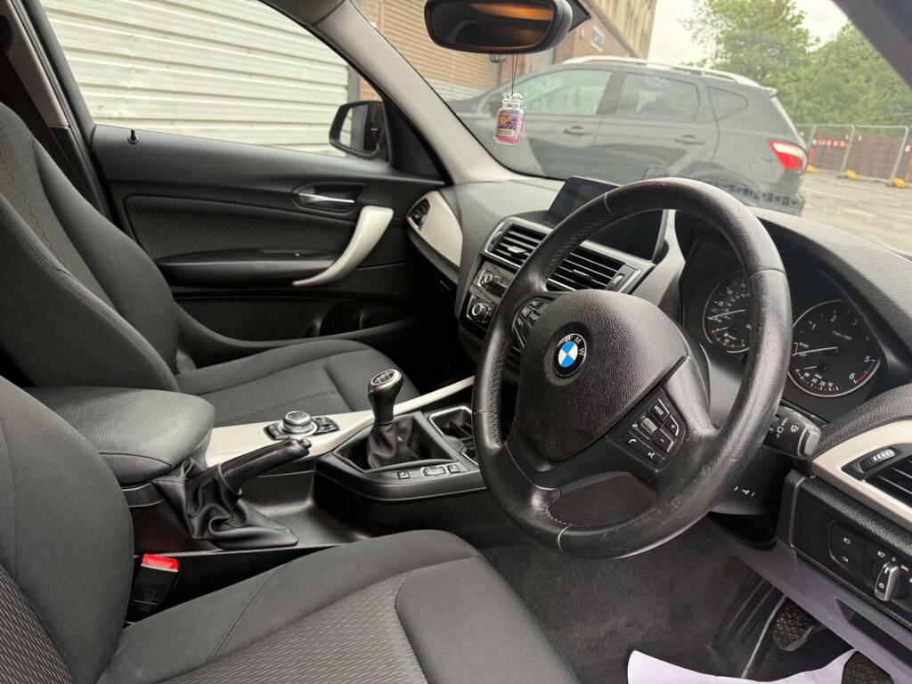 BMW 1 Series Red #49