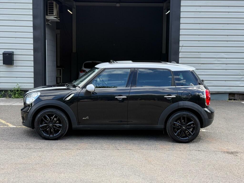 Mini Countryman 1.6 Cooper D All4 Euro 5 Ss YK62XFA Black #4