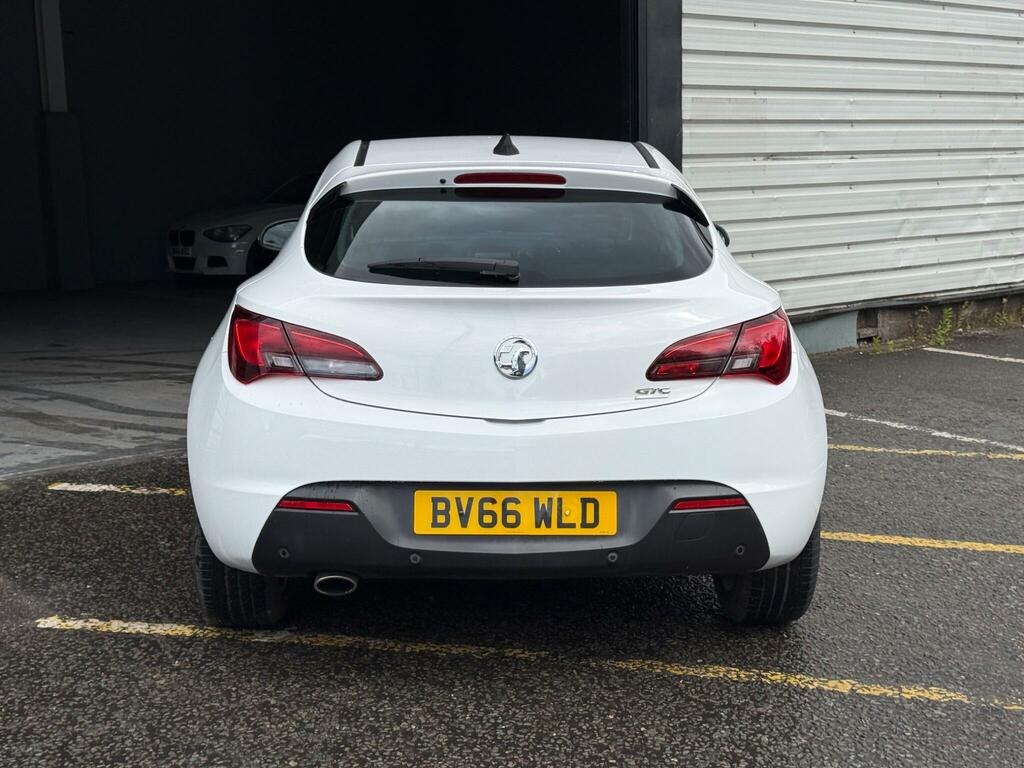 Vauxhall Astra GTC Coupe White #30