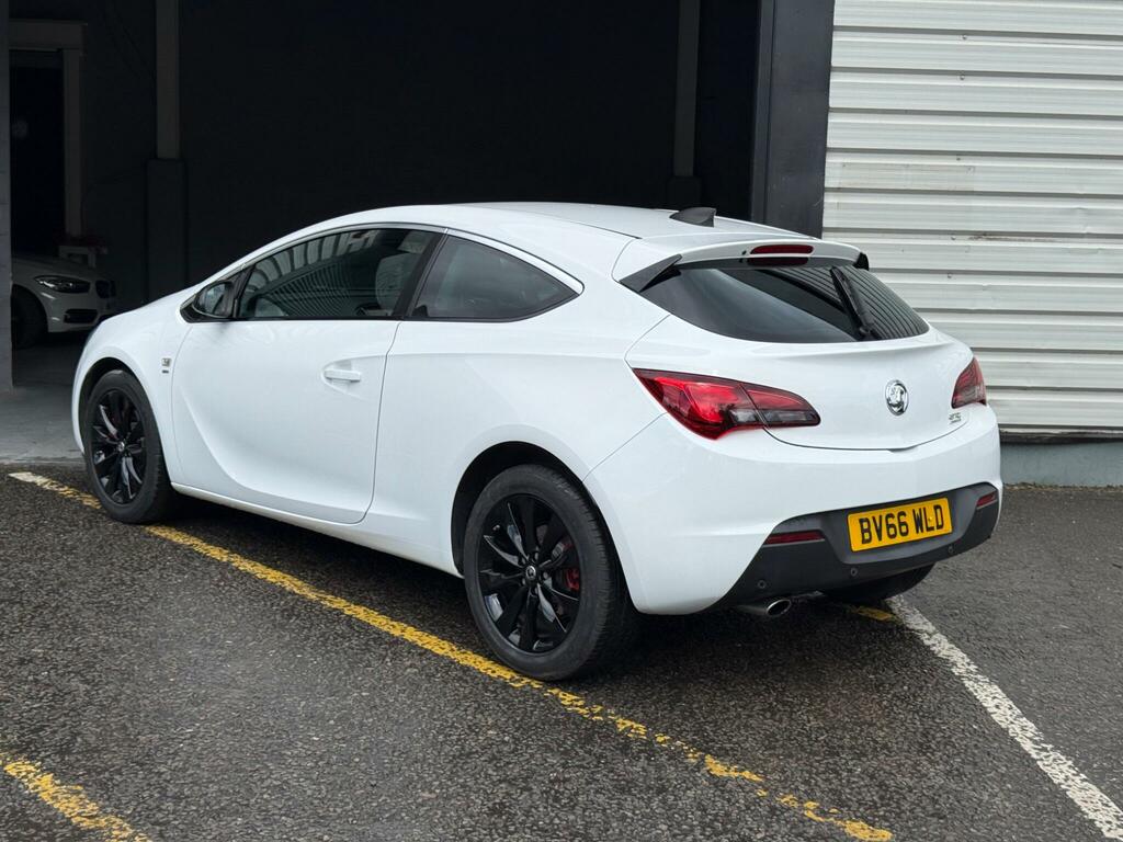 Vauxhall Astra GTC Coupe White #26