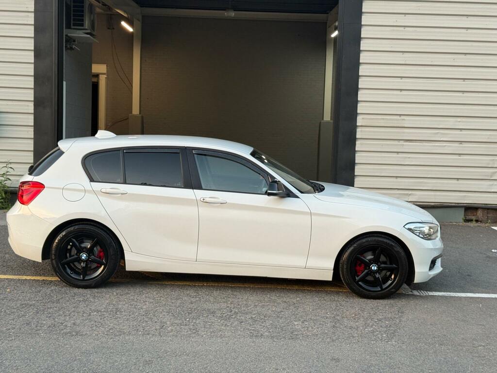 BMW 1 Series Ed Plus White #4