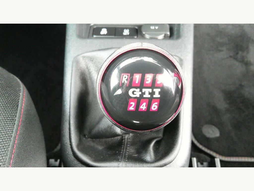 Volkswagen Up 1.0 Tsi Up Gti Euro 6 S S HG19ZFU Red #4