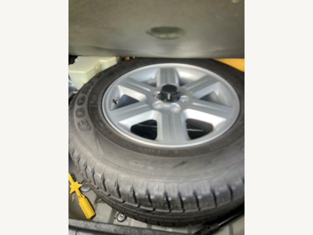 Land Rover Freelander 2 2 Red #25