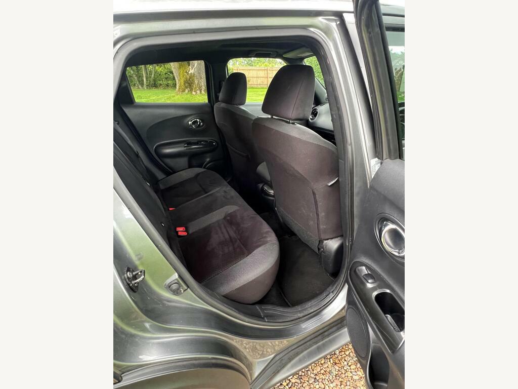 Nissan Juke Hatchback White #14