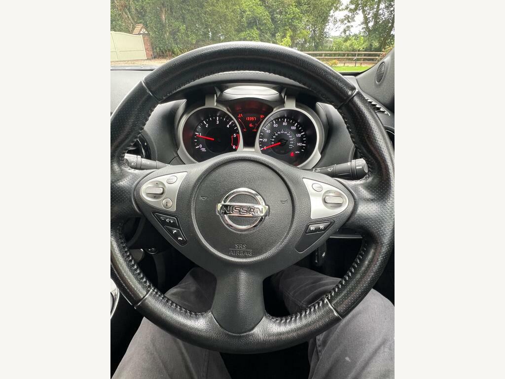 Nissan Juke Hatchback White #21
