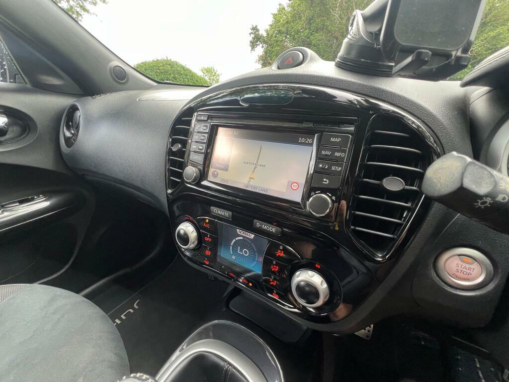 Nissan Juke Tekna Xtronic Grey #24