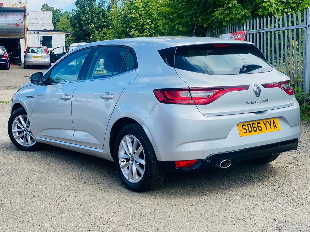 Renault Megane Hatchback Silver #9