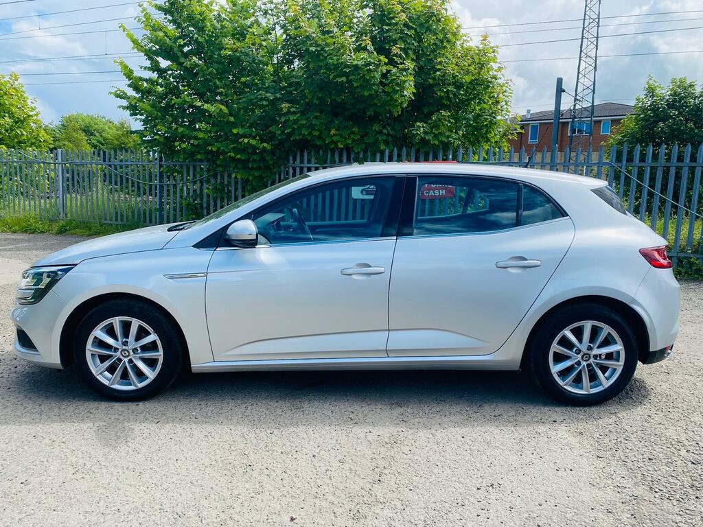 Renault Megane Hatchback Silver #11