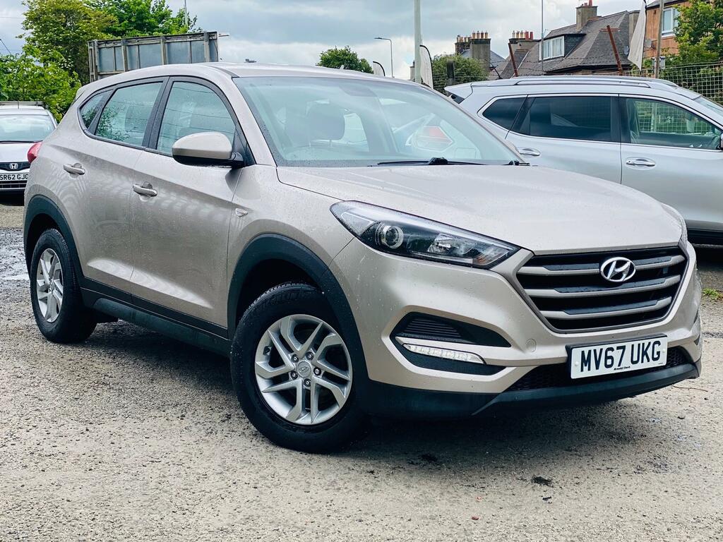 Hyundai Tucson 1.7 Crdi S Drive Fsh Ulez Free 1 Pre Owner White