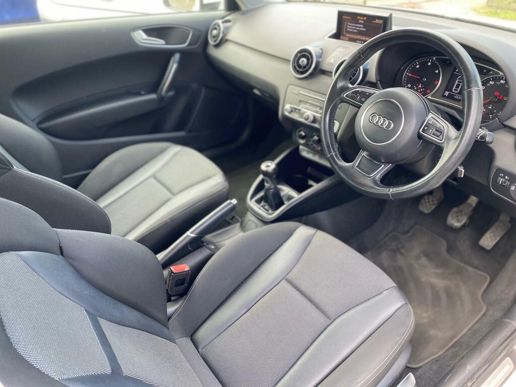 Audi A1 1.6 Tdi Sport Fsh Ulez Free 20 Tax White #5