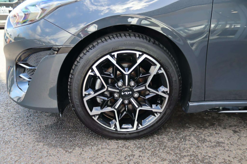 Kia Ceed 1.5 T-gdi 138 Gt-line LA25DWK Grey #6