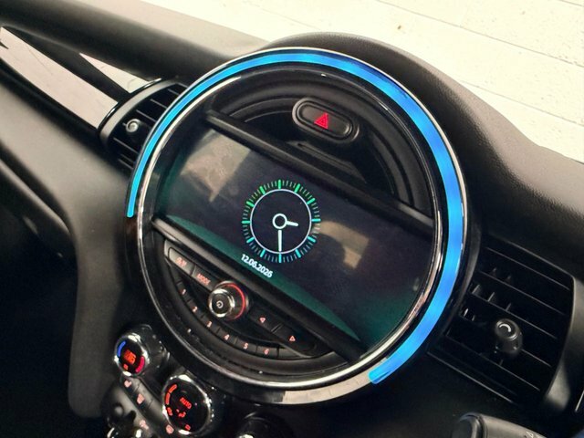 Mini Convertible 1.5 Cooper 134 Bhp Black #13