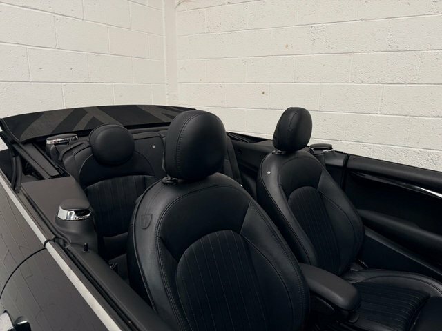 Mini Convertible 1.5 Cooper 134 Bhp Black #32