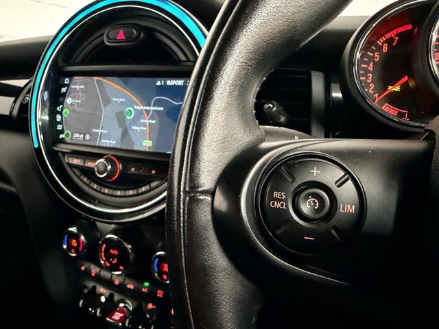 Mini Convertible 1.5 Cooper 134 Bhp Black #10