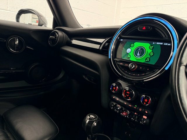Mini Convertible 1.5 Cooper 134 Bhp Black #18