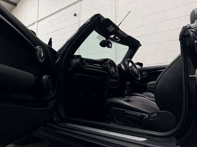 Mini Convertible 1.5 Cooper 134 Bhp Black #27