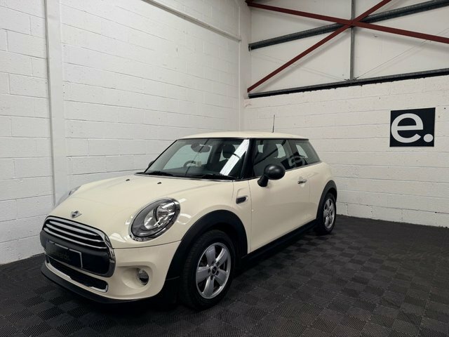Mini Hatch 1.2 One Hatchback Euro 6 S S EF65VFU White #2