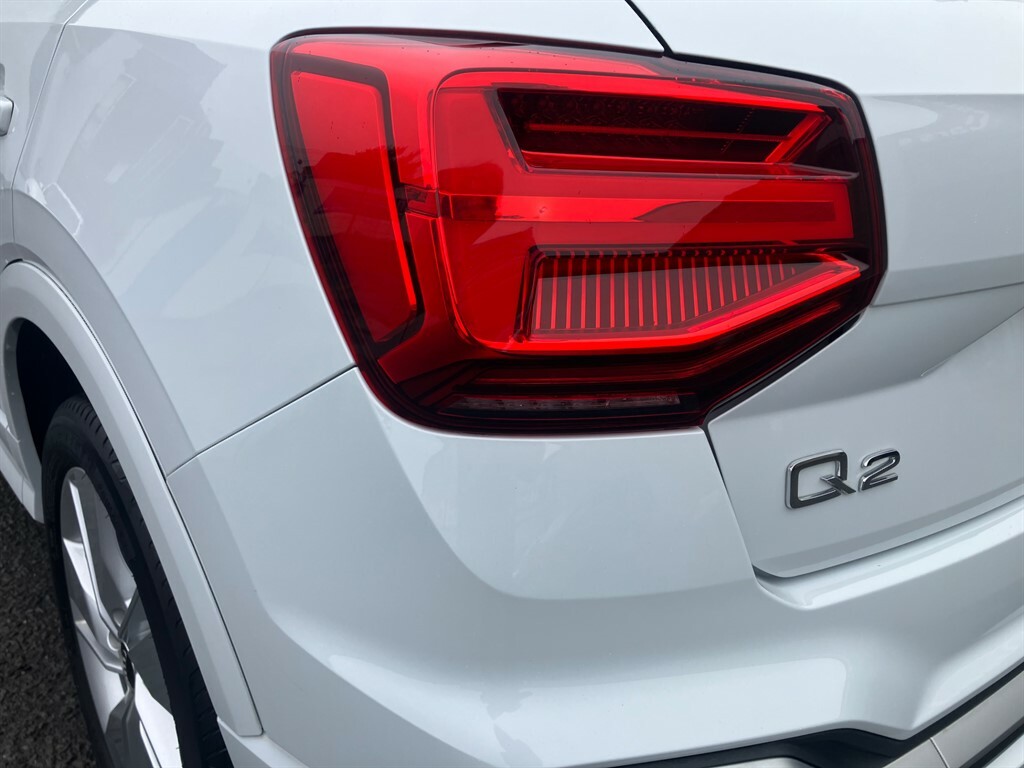 Audi Q2 1.5 Tfsi Cod 35 S Line Suv S Tronic Eur AMZ7104 White #6