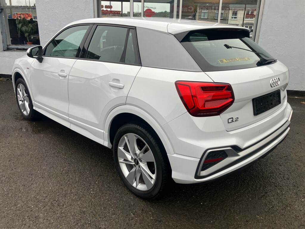 Audi Q2 1.5 Tfsi Cod 35 S Line Suv S Tronic Eur AMZ7104 White #3