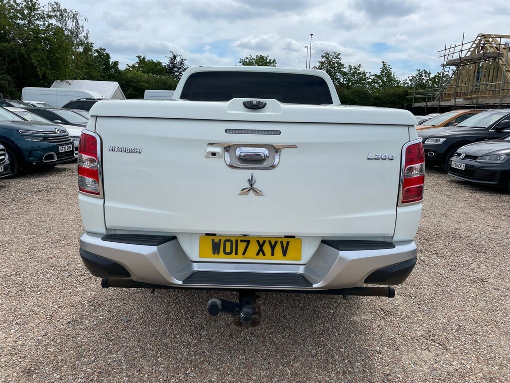 Mitsubishi L200 2.4 Di-d Dc Barbarian 4Wd Euro 6 WO17XYV #6