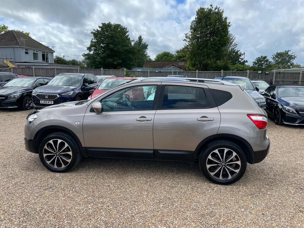 Nissan Qashqai 1.6 N-tec 2Wd Euro 5 #4