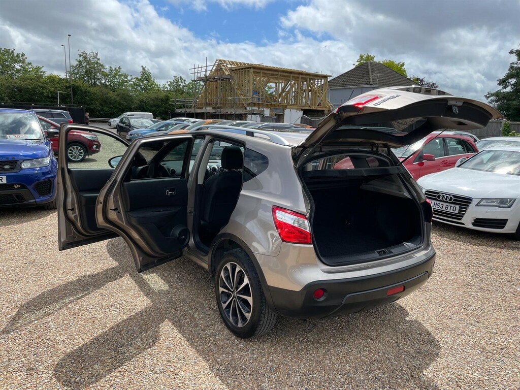 Nissan Qashqai 2.0 N-tec Cvt 2Wd Euro 5 Black #42