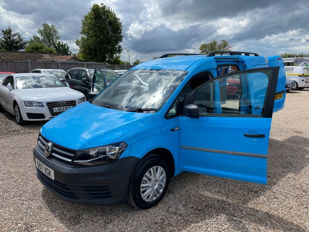 Volkswagen Caddy Maxi 2.0 Tdi Bluemotion Tech 150Ps Highline Van Dsg - 2 Brown #38