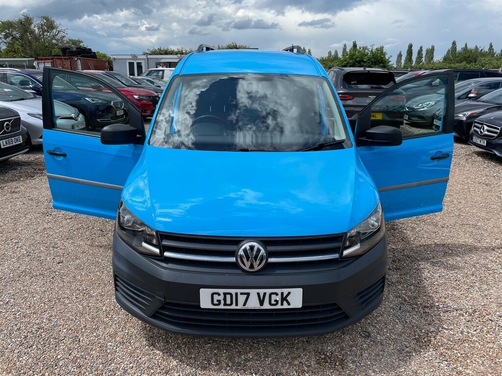 Volkswagen Caddy Maxi 2.0 Tdi Bluemotion Tech 150Ps Highline Van Dsg - 2 Brown #37