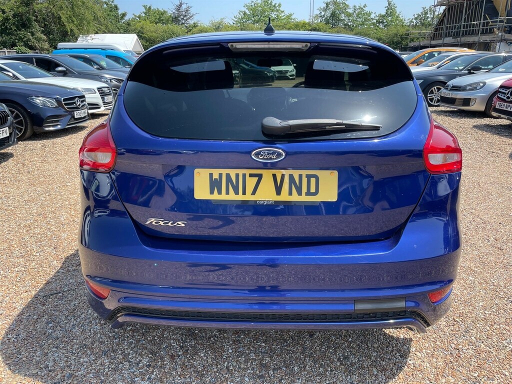 Ford Focus 1.5 Tdci St-line Euro 6 Ss WN17VND #6