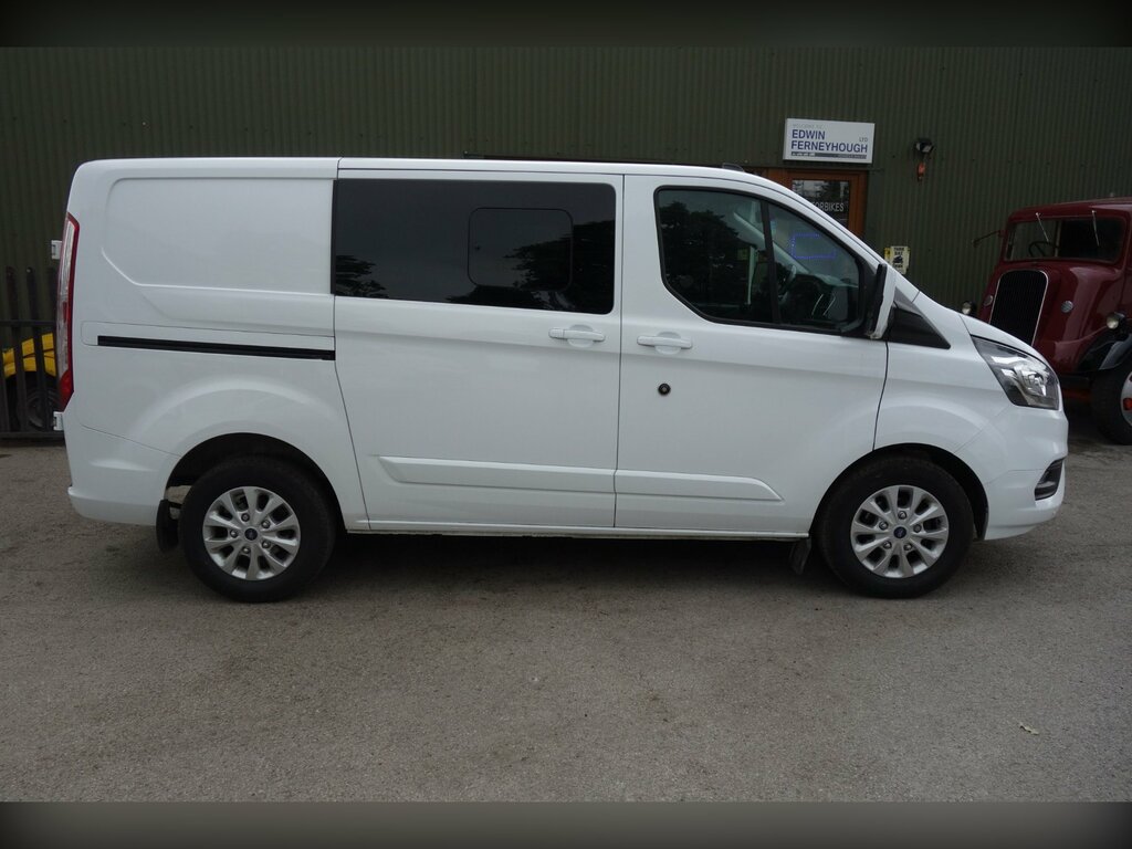 Ford Transit Custom 2.0 300 Ecoblue Limited Crew Van Double Cab Di MM73DPO White #2