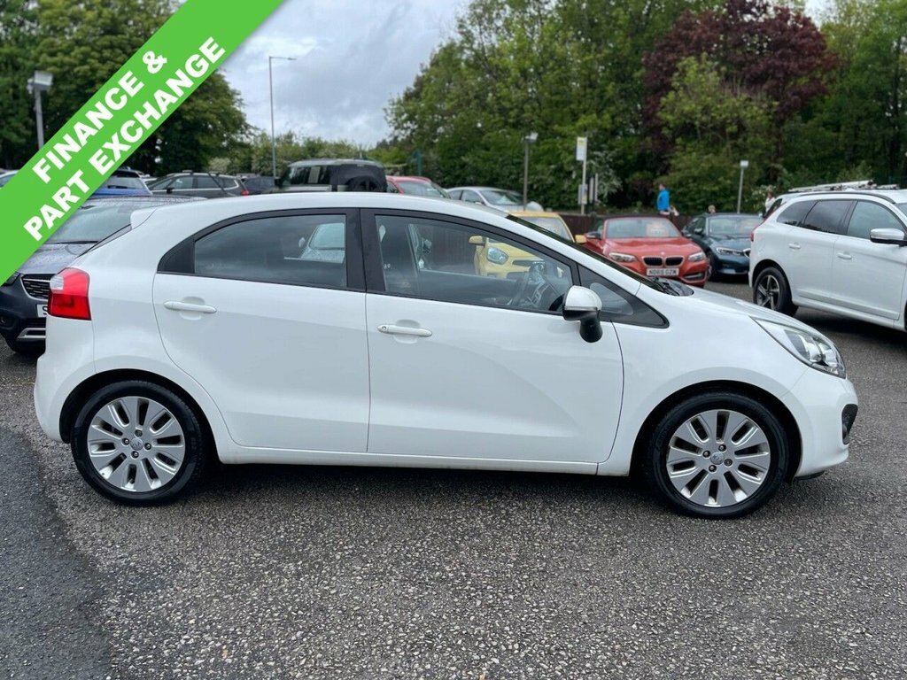 Kia RIO 1.3L 2 White #2