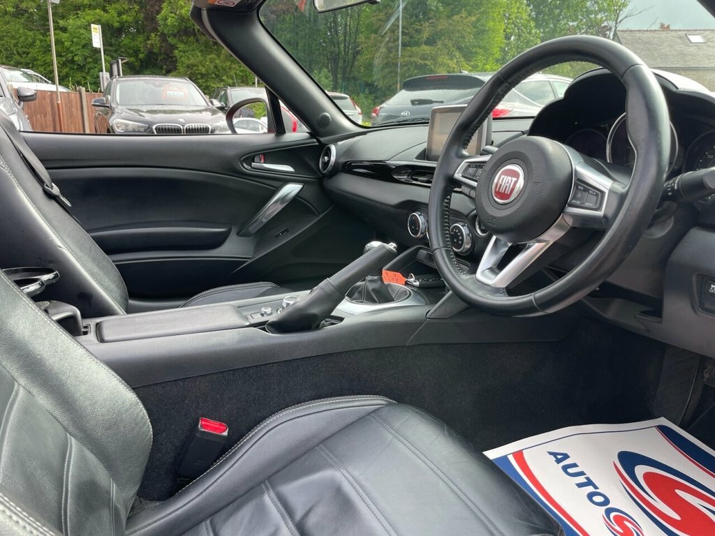 Fiat 124 Spider Spider Multiair Lusso Plus White #18