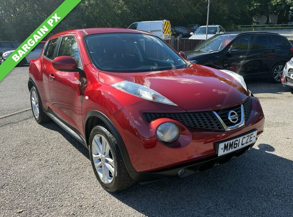 Nissan Juke 1.6L Acenta Premium MM61CZE Red