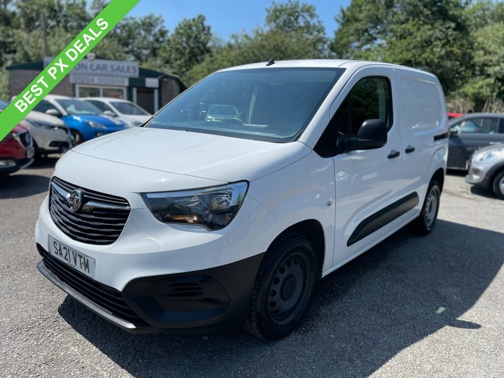 Vauxhall Combo 1.5L Dynamic White #5