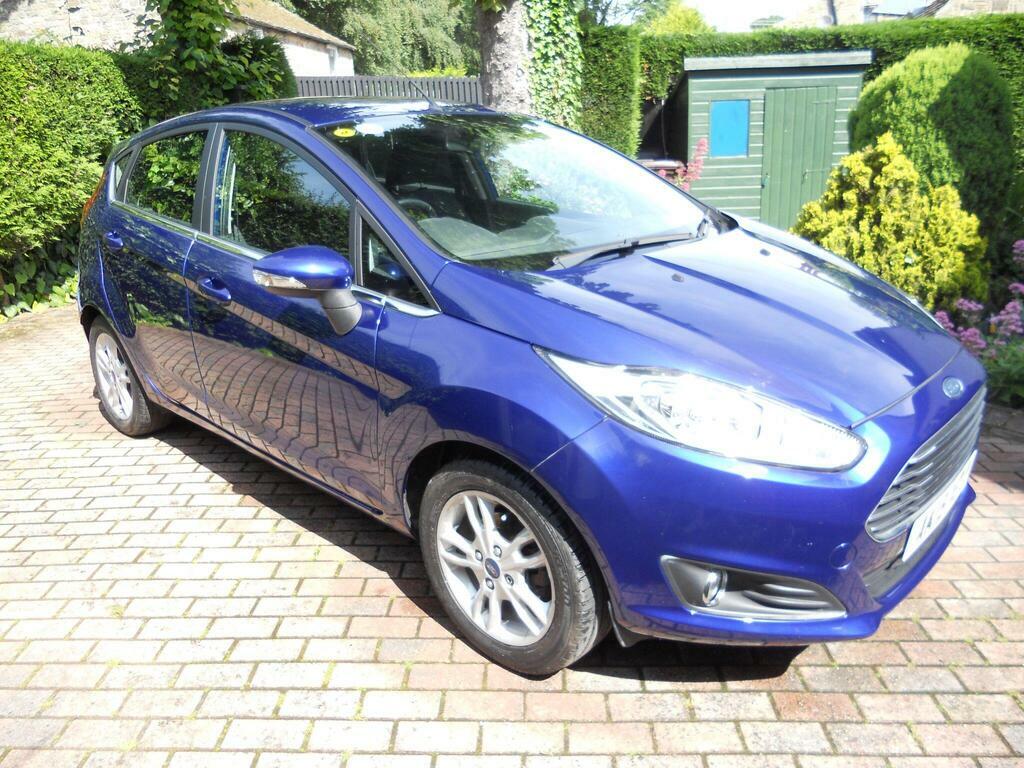 Ford Fiesta 1.25 Zetec Euro 6 Blue