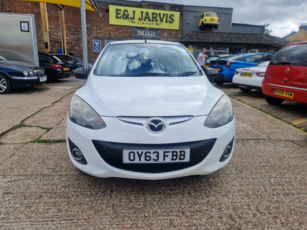 Mazda 2 1.3 Venture Hatchback Euro 5 84 White #2