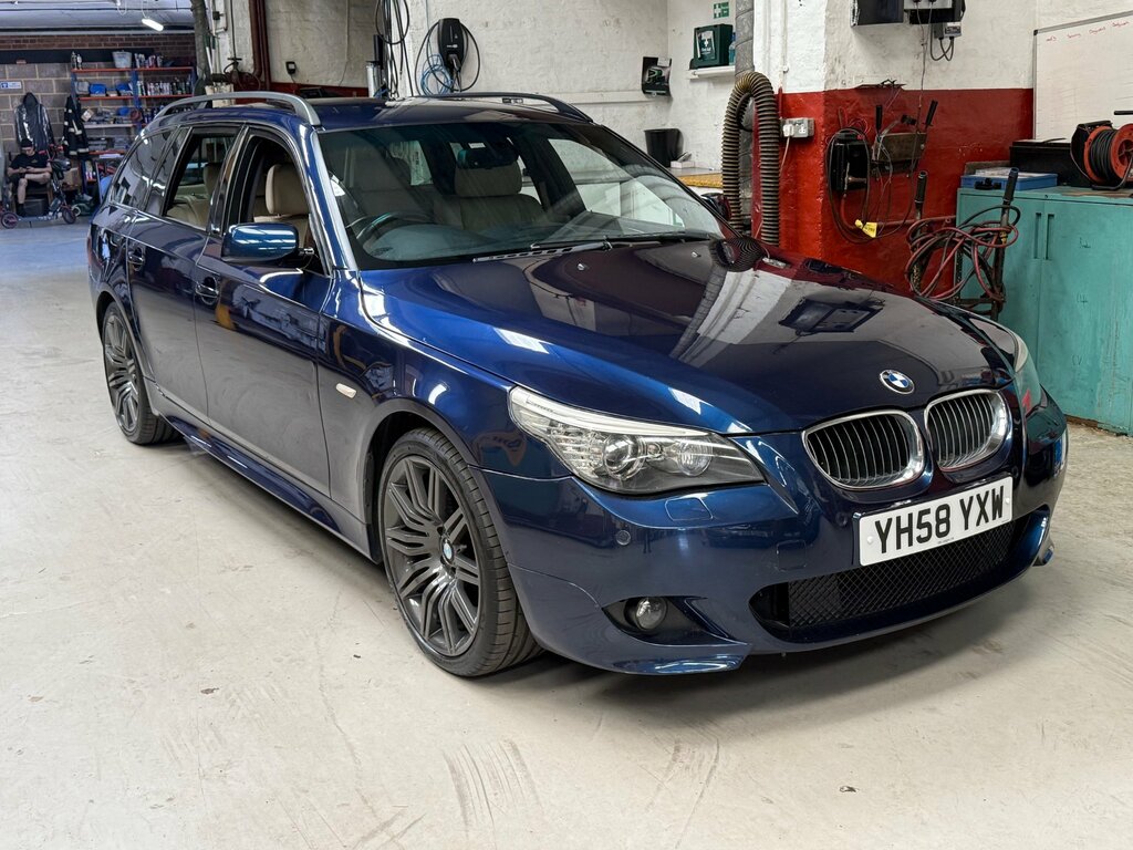 BMW 5 Series 520D M Sport Blue #1