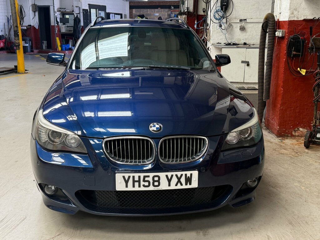 BMW 5 Series 520D M Sport Blue #2